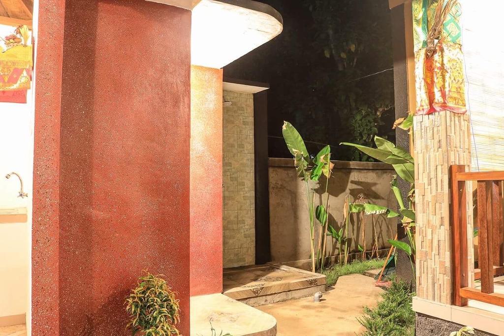 Reynold Artha Guest House Lembongan Zewnętrze zdjęcie